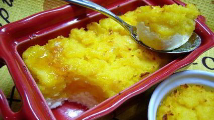 манная запеканка на апельсиновом соке с творогом