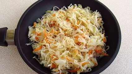 рыбная запеканка с квашеной капустой