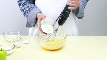 запеканка из творога с яблоками и изюмом