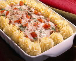 Запеканка с тушенкой