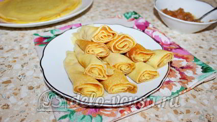 блинчики с джемом