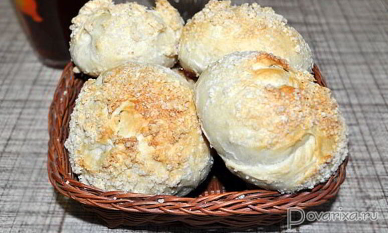 Рецепт булочек с джемом и штрейзелем