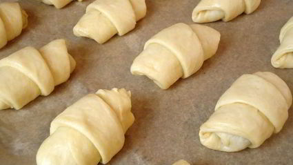 булочки слоеные с джемом и вареной сгущенкой