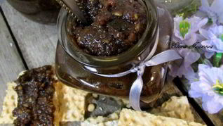 Чечевичный джем с орехами