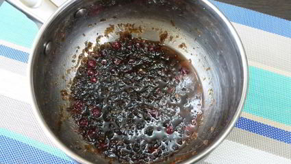 чиа-джем из морской капусты и клюквы