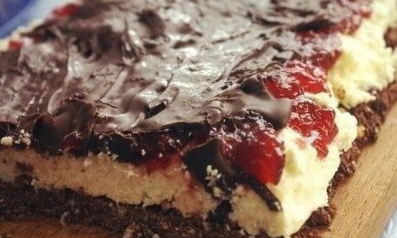 Рецепт чизкейка с ягодным джемом без выпекания