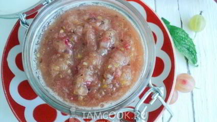 джем из крыжовника, лимона и мелиссы