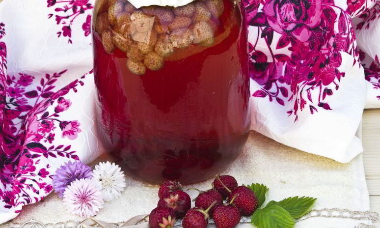 Рецепт клубничного компота на зиму