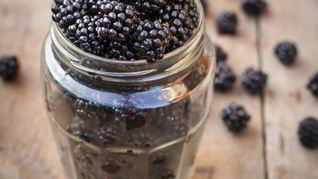 Компот из ежевики на зиму