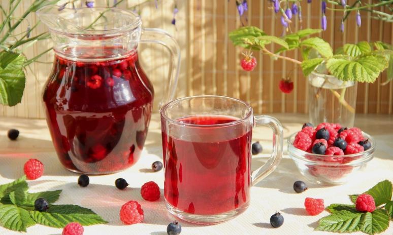 Рецепт компота из ирги и малины на зиму