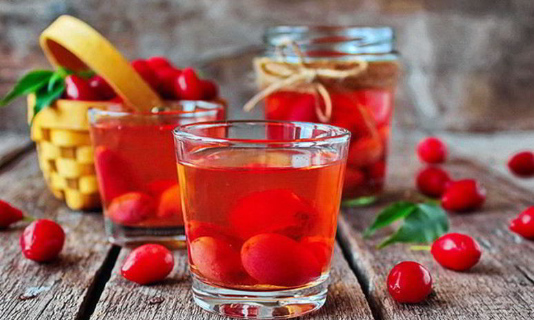 Рецепт компота из кизила