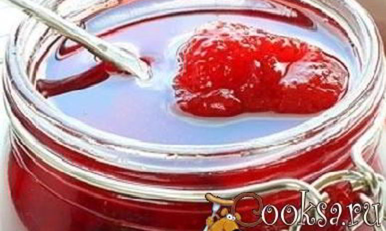 Рецепт компота из клубники на зиму