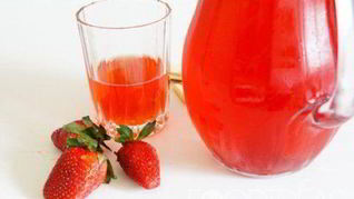 Компот из клубники