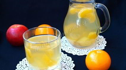компот из мандаринов и яблок