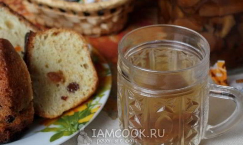 Рецепт компота из сушеных яблок с тимьяном