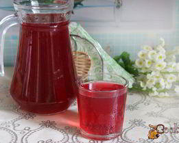 Смородиновый компот с корицей