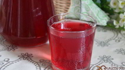 смородиновый компот с корицей