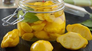 Консервированные патиссоны