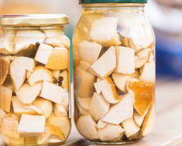 Маринованные грибы горькушки