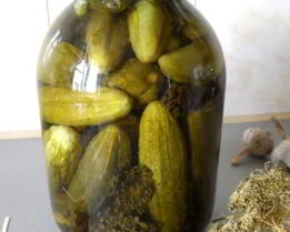 Маринованные огурцы