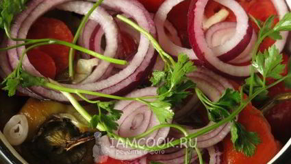 перец, маринованный целиком