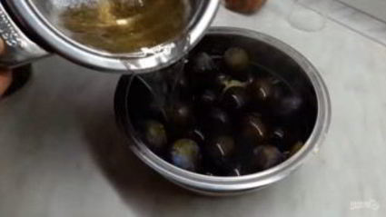 сливы маринованные