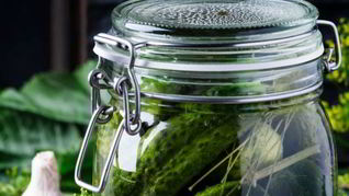 Традиционные маринованные огурчики