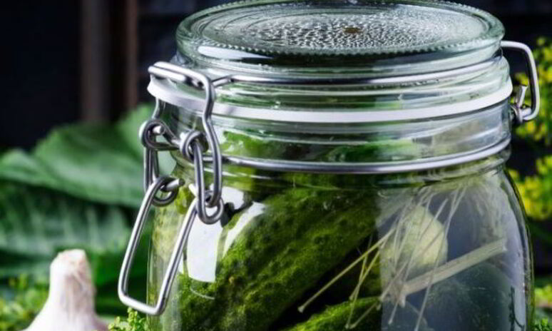 Рецепт традиционных маринованных огурчиков