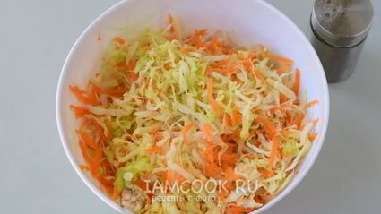 перец, фаршированный капустой и морковью на зиму