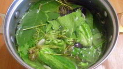 хрустящие малосольные огурчики