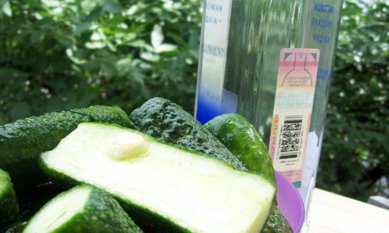 Рецепт малосольных огурчиков в пакете