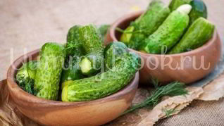 Малосольные огурцы