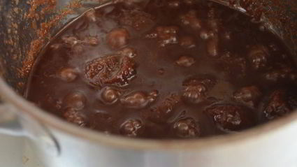 медовые оладушки с домашним сливовым вареньем