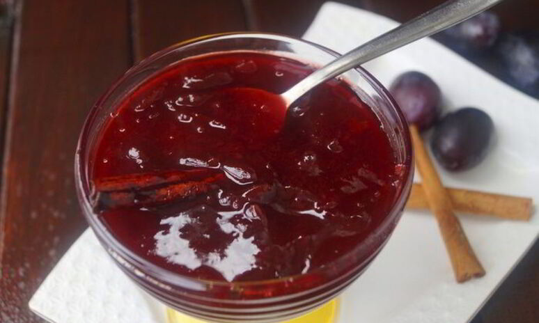 Рецепт пряного сливового варенья
