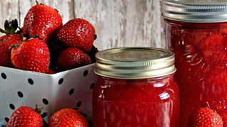 Сырое клубничное варенье