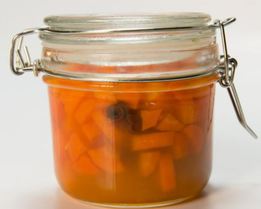 Варенье из молодой моркови с корицей