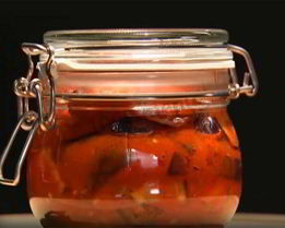 Жареные баклажаны на зиму с чесноком и помидорами