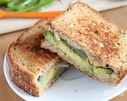 Бутерброд с авокадо