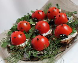 Бутерброды Божья коровка