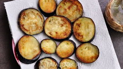 бутерброды с баклажанами, помидорами и чесноком