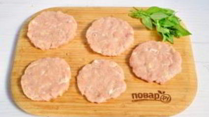 бутерброды с базиликом