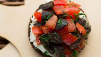 бутерброды с овощами и зеленью