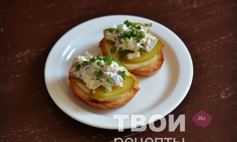 Рецепт бутербродов с селедкой