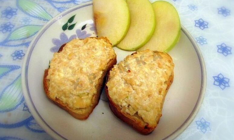 Рецепт бутербродов с творожно-яблочной массой