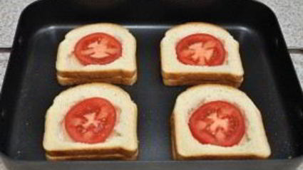 бутерброды в духовке с яйцом