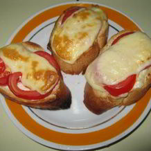 Бутерброды с колбасой