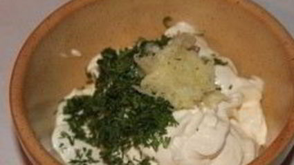 горячий бутерброд со шпротами