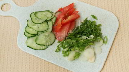 праздничные бутерброды со шпротами