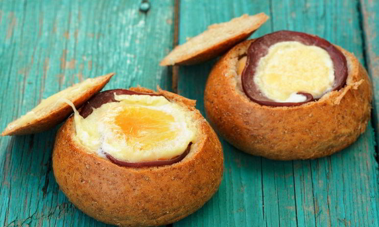 Рецепт запеченных бутербродов с яйцом и ветчиной