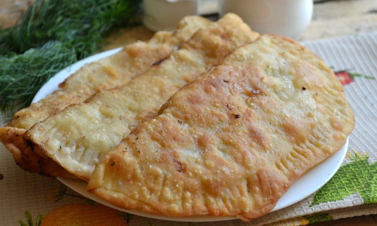 Рецепт чебуреков с мясом